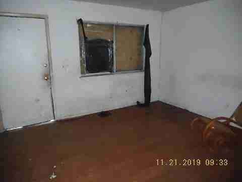 14220 Burt (25)_m.jpg